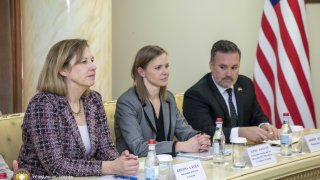 Следственный комитет РА и Управление по борьбе с наркотиками Министерства юстиции США подписали меморандум о сотрудничестве (фото)